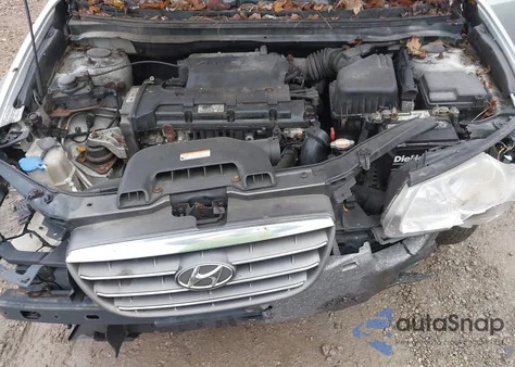 2008 Hyundai Elantra Gls/Se z USA, uszkodzony, nr VIN KMHDU46DX8U280386